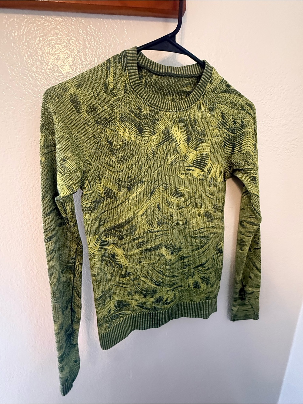 lululemon athletica Green Marled Crewneck Sweater
